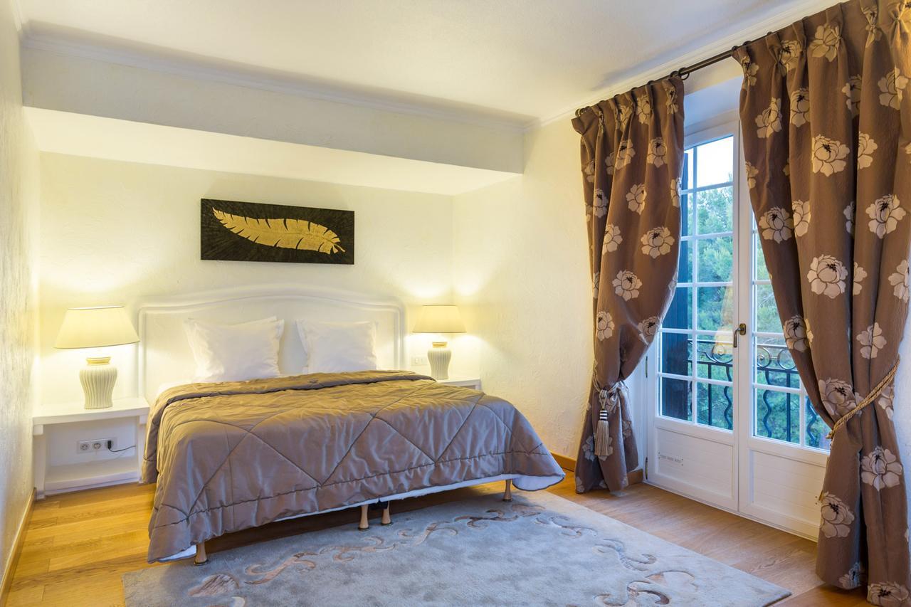 La Bastide De Tourtour Hotel & Spa Exterior photo